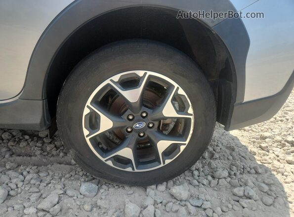 JF2GTACC7K8310153 2019 SUBARU CROSSTREK Серебряный Вид щитка приборов