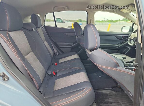 JF2GTACC9KH215190 2019 SUBARU CROSSTREK Blue Widok tylnych siedzeń