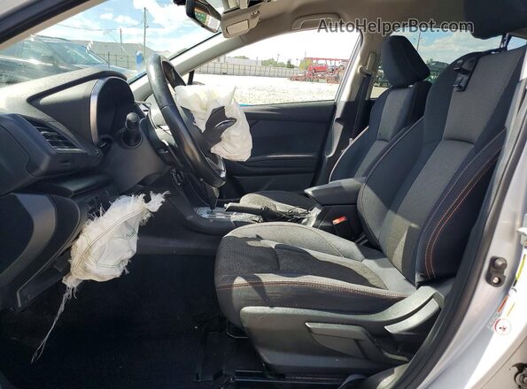 JF2GTACCXKH217000 2019 SUBARU CROSSTREK Silver Вид салону спереду