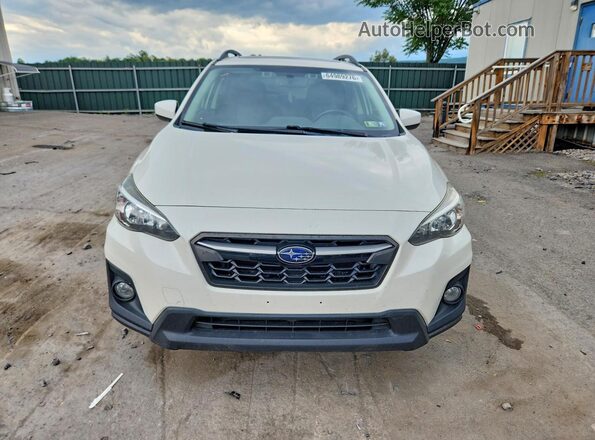 JF2GTADC0J8230643 2018 SUBARU CROSSTREK Белый Вид спереди