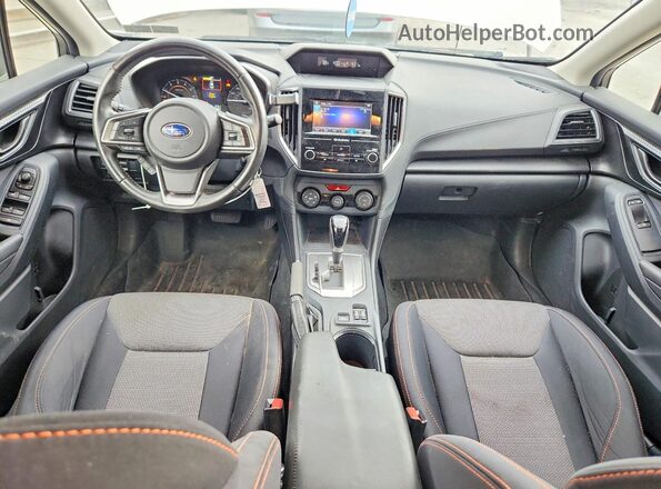 JF2GTADC0J8230643 2018 SUBARU CROSSTREK Белый Вид панели приборов