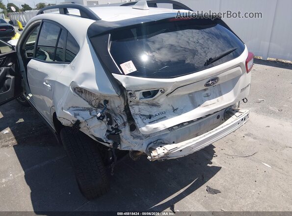 JF2GTADC0JH321489 2018 SUBARU CROSSTREK White Vista frontal