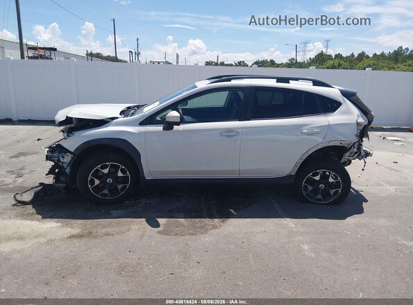JF2GTADC0JH321489 2018 SUBARU CROSSTREK White Vista interior trasera
