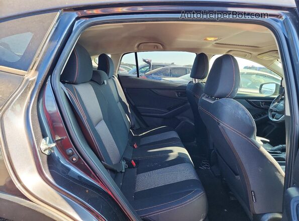 JF2GTADC1J8280502 2018 SUBARU CROSSTREK Black Rear seats view