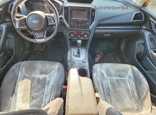 JF2GTADC1J8280502 2018 SUBARU CROSSTREK Black Dashboard view