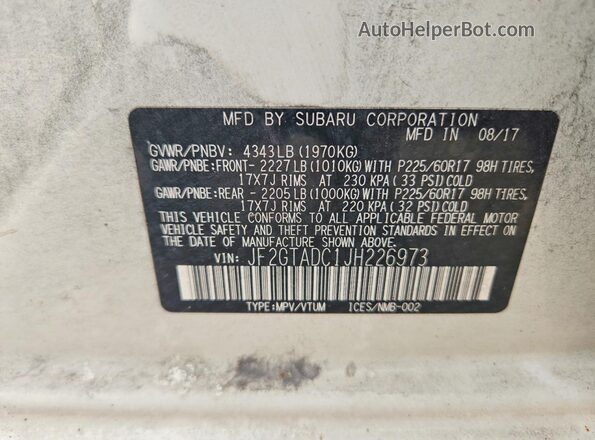 JF2GTADC1JH226973 2018 SUBARU CROSSTREK White Vista interior de 360 grados