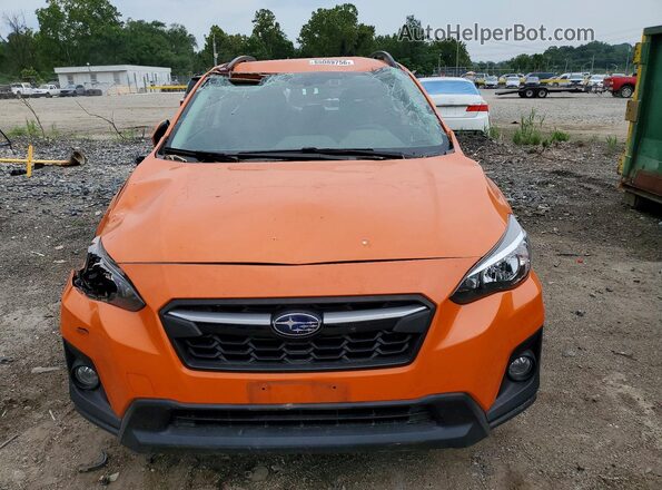 JF2GTADC3JH300927 2018 SUBARU CROSSTREK Orange Դիմացի տեսք