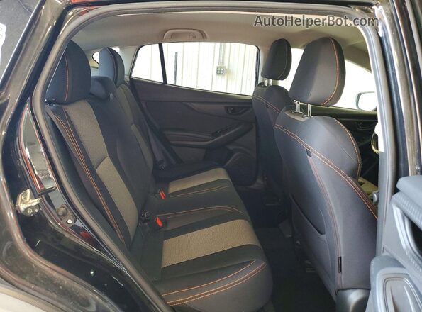 JF2GTADC5J8214616 2018 SUBARU CROSSTREK Черный Вид задних сидений