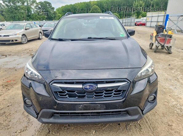 JF2GTADC5JH266232 2018 SUBARU CROSSTREK Black Widok z przodu