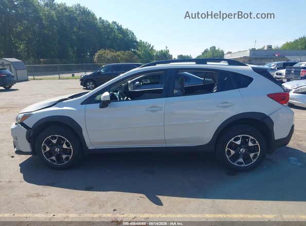 JF2GTADC7JH268208 2018 SUBARU CROSSTREK White Սալոնի 360 աստիճան տեսք