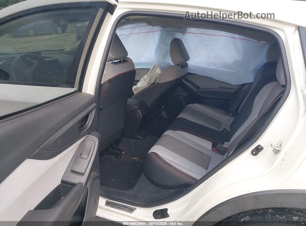 JF2GTADC8K8245344 2019 SUBARU CROSSTREK White Widok naklejki z numerem VIN