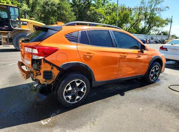 JF2GTADC9KH335571 2019 SUBARU CROSSTREK Оранжевый Задняя правая четверть