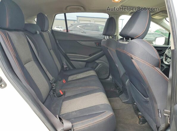 JF2GTADCXJ8209461 2018 SUBARU CROSSTREK Белый Вид задней части салона