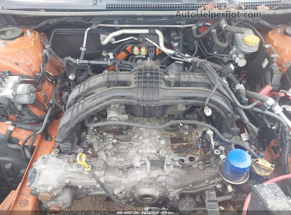 JF2GTAEC4K8348632 2019 SUBARU CROSSTREK Orange Rear view