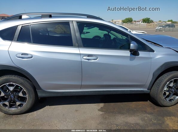 JF2GTAEC4K8352194 2019 SUBARU CROSSTREK Silver Vista interior trasera