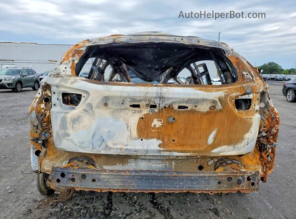 JF2GTAEC7K8231577 2019 SUBARU CROSSTREK Burn Vista trasera