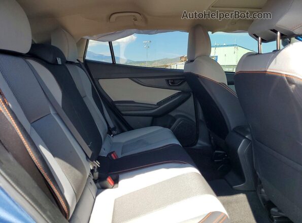 JF2GTAEC7NH251915 2022 SUBARU CROSSTREK Blue Rear interior view