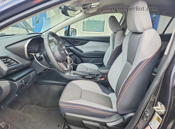 JF2GTAEC8K8279685 2019 SUBARU CROSSTREK Gray Front interior view