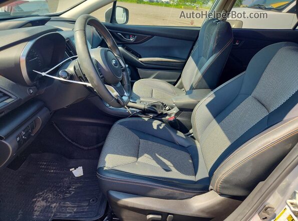 JF2GTAFC9KH323191 2019 SUBARU CROSSTREK Silver Vista interior delantera
