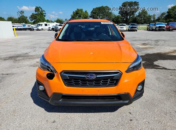 JF2GTAJC0J8204998 2018 SUBARU CROSSTREK Orange Вид спереду