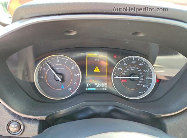 JF2GTAJC0J8204998 2018 SUBARU CROSSTREK Orange Вид щитка приладів