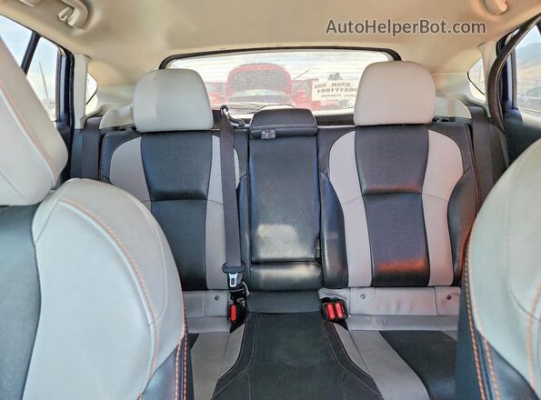 JF2GTAJC5JH260967 2018 SUBARU CROSSTREK Blue Вид задніх сидінь