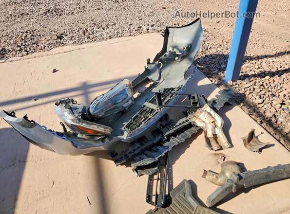 JF2GTAJC9JH305845 2018 SUBARU CROSSTREK Silver VIN կոդի պիտակի տեսք