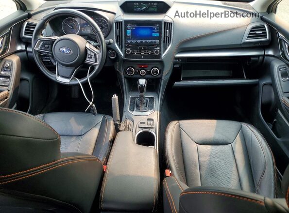 JF2GTALC3JH260799 2018 SUBARU CROSSTREK Серебряный Вид панели приборов