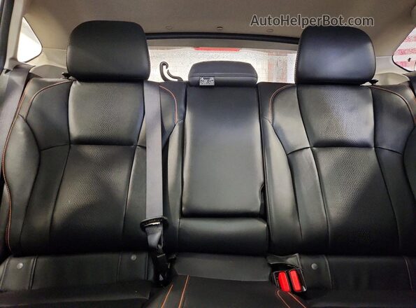 JF2GTALC3JH290272 2018 SUBARU CROSSTREK Silver Vista de los asientos traseros