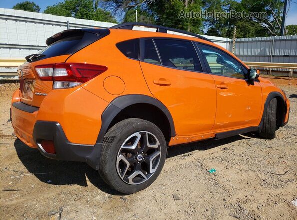 JF2GTALC3JH317972 2018 SUBARU CROSSTREK Orange Rear right