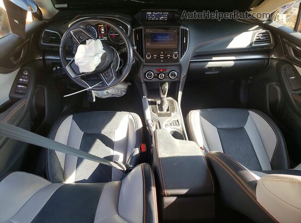 JF2GTALC3JH317972 2018 SUBARU CROSSTREK Orange Dashboard view