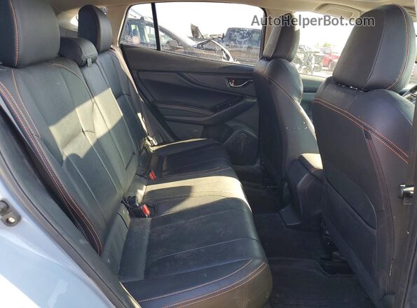 JF2GTALC5JH344753 2018 SUBARU CROSSTREK Blue Widok tylnych siedzeń