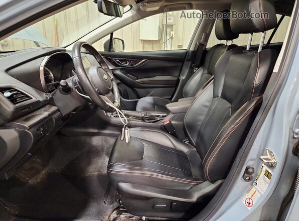 JF2GTALC7JH213176 2018 SUBARU CROSSTREK Blue Widok wnętrza z przodu