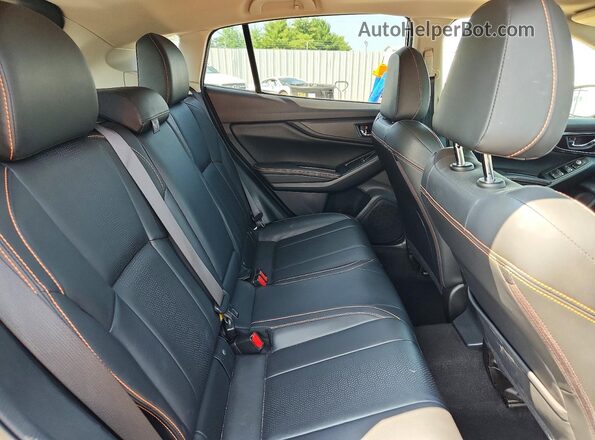 JF2GTALC8J8272236 2018 SUBARU CROSSTREK Black Rear seats view