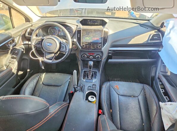 JF2GTAMC0JH226124 2018 SUBARU CROSSTREK Silver Առջևի վահանակի տեսք