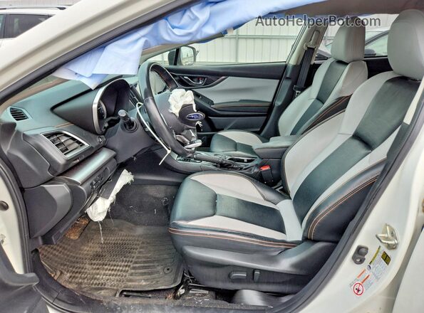 JF2GTAMC0KH371519 2019 SUBARU CROSSTREK White წინა სალონის ხედი