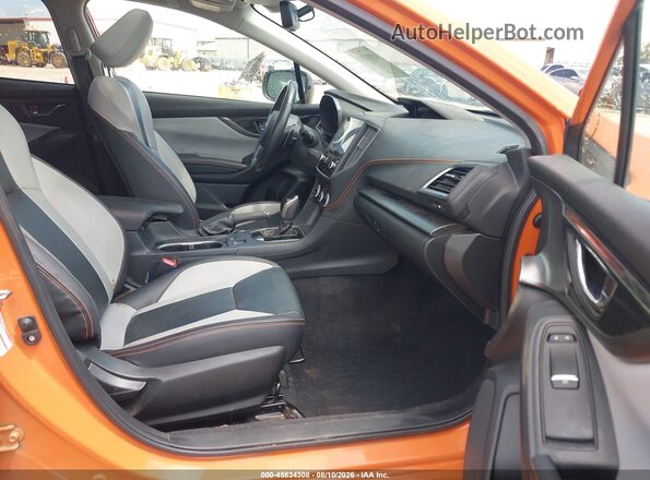 JF2GTAMC2LH207707 2020 SUBARU CROSSTREK Оранжевый Вид салона спереди