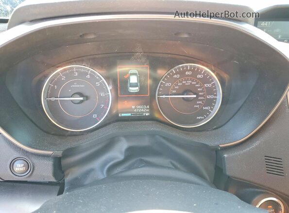JF2GTAMC3JH274670 2018 SUBARU CROSSTREK Gray Սարքավորումների վահանակի տեսք