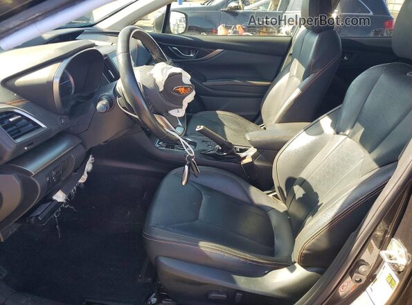 JF2GTAMC3JH274670 2018 SUBARU CROSSTREK Gray Սալոնի դիմացի տեսք