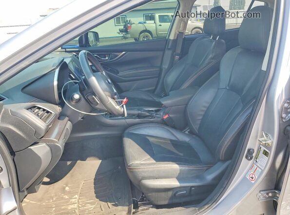 JF2GTAMC8K8259406 2019 SUBARU CROSSTREK Серебряный Вид салона спереди