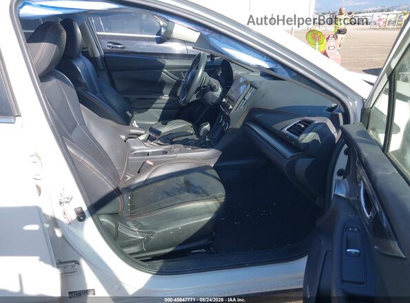 JF2GTANC2K8358172 2019 SUBARU CROSSTREK Белый Вид салона спереди