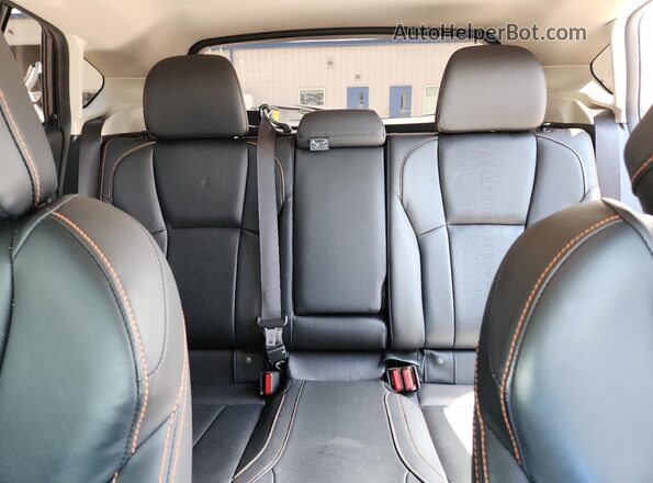 JF2GTANC6K8373256 2019 SUBARU CROSSTREK Черный Вид задних сидений