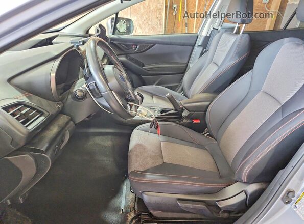 JF2GTAPC1M8328614 2021 SUBARU CROSSTREK Silver წინა სალონის ხედი