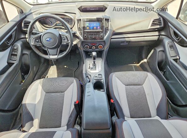 JF2GTAPC3M8227266 2021 SUBARU CROSSTREK Gray Vista del salpicadero
