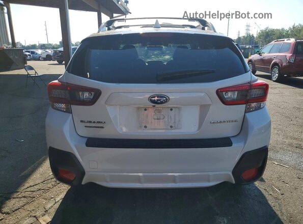 JF2GTAPC7N8255363 2022 SUBARU CROSSTREK White Rear view