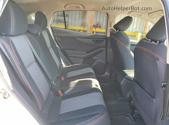 JF2GTAPC7N8255363 2022 SUBARU CROSSTREK White Rear seats view