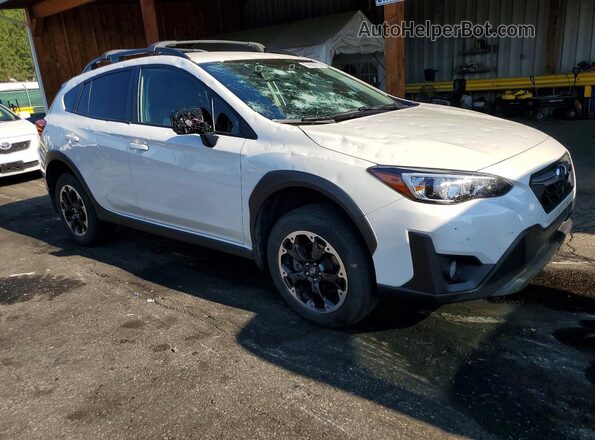 JF2GTAPC7N8255363 2022 SUBARU CROSSTREK White Front right