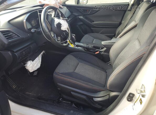 JF2GTAPC8M8250610 2021 SUBARU CROSSTREK White Սալոնի դիմացի տեսք