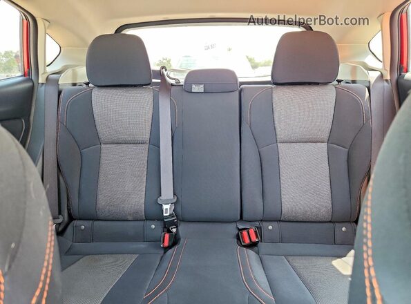 JF2GTAPC8MH398093 2021 SUBARU CROSSTREK Red Vista de los asientos traseros