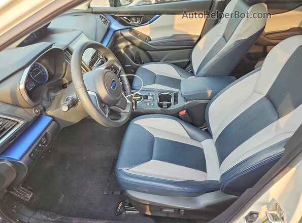 JF2GTDNC2KH342913 2019 SUBARU CROSSTREK Белый Вид салона спереди
